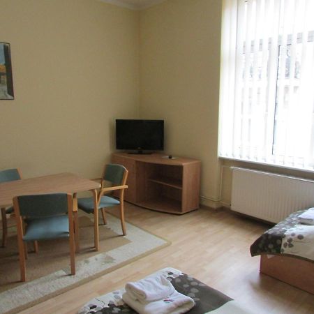Aparthotel Cdr Cracovia Esterno foto